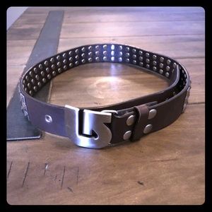 Burton belt (medium)